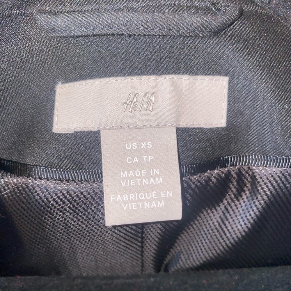 H&M blazer - Picture 3 of 3